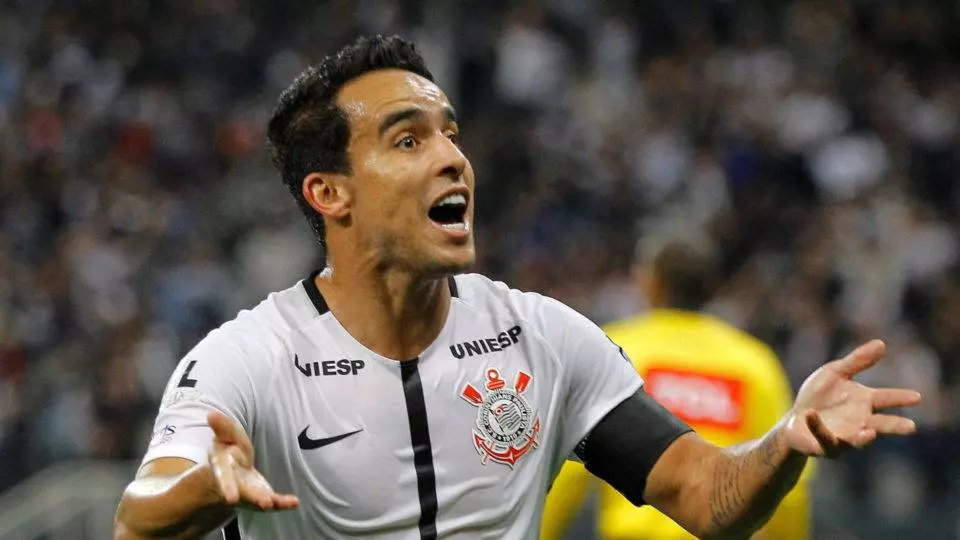 Da Bola ao B.O.: Ex-Corinthians e SPFC é Preso por Violência Doméstica!