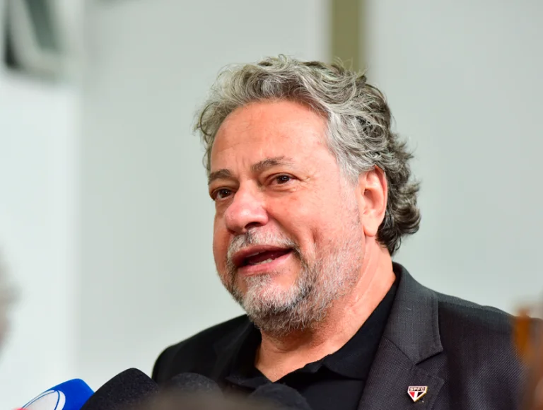 Bomba no Morumbi: Julio Casares Perto da Expulsão!