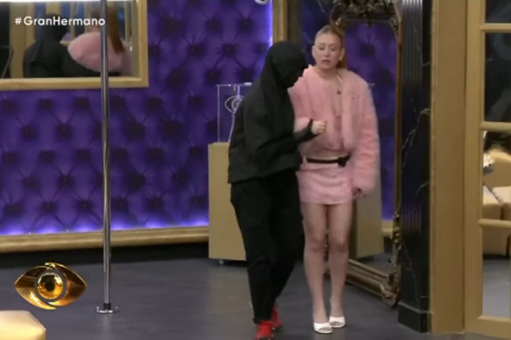 Bafão Internacional: Brasileira é Expulsa ‘À Força’ de Big Brother Argentino Após Treta!