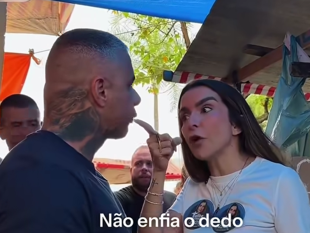 TRETA NA BARRA: Talita Galhardo e Sargento Britto trocam ofensas em ato de campanha