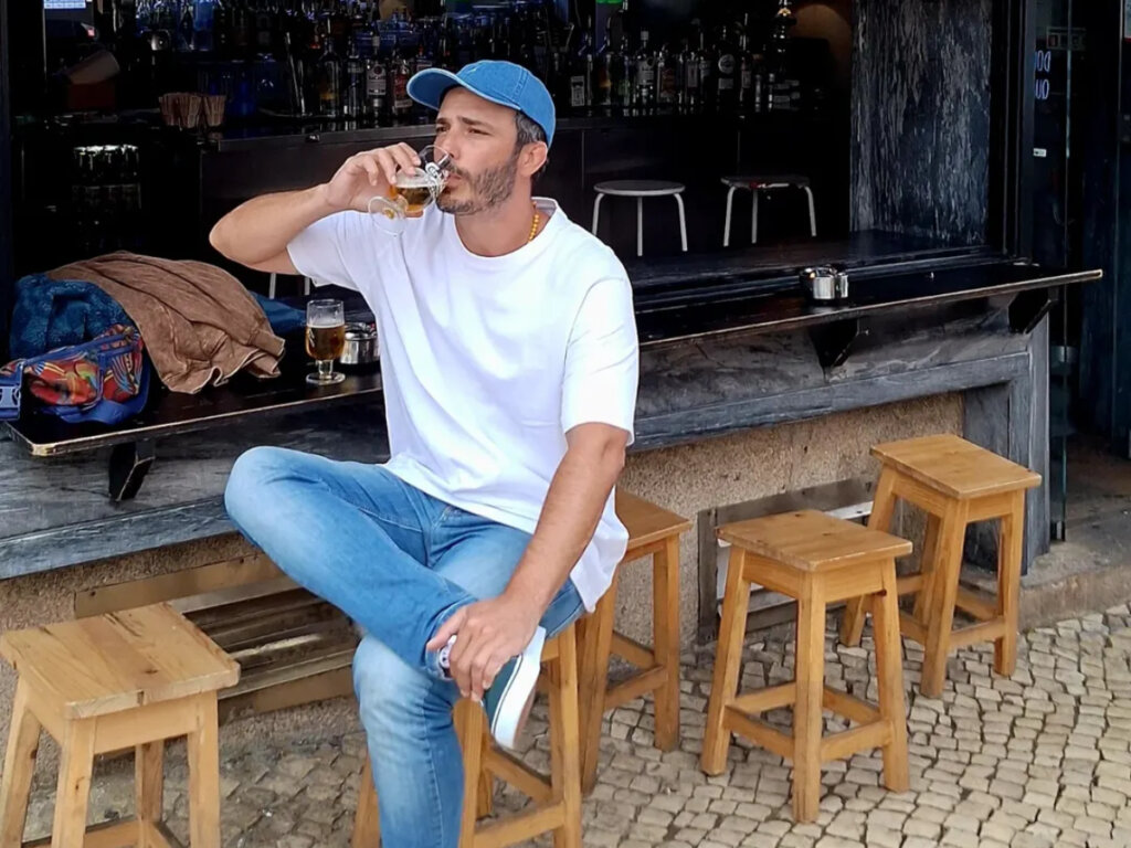 É OFICIAL! Thiago Rodrigues volta à Globo e já está escalado para ‘Avenida Brasil 2’!