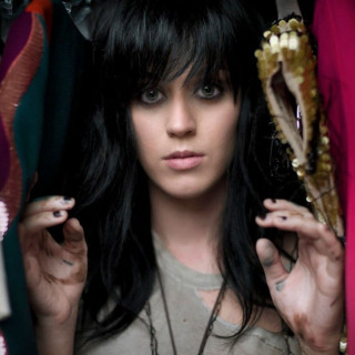 Katy Perry Faz História com “The One That Got Away” no TikTok e É a Música do Verão 2026!