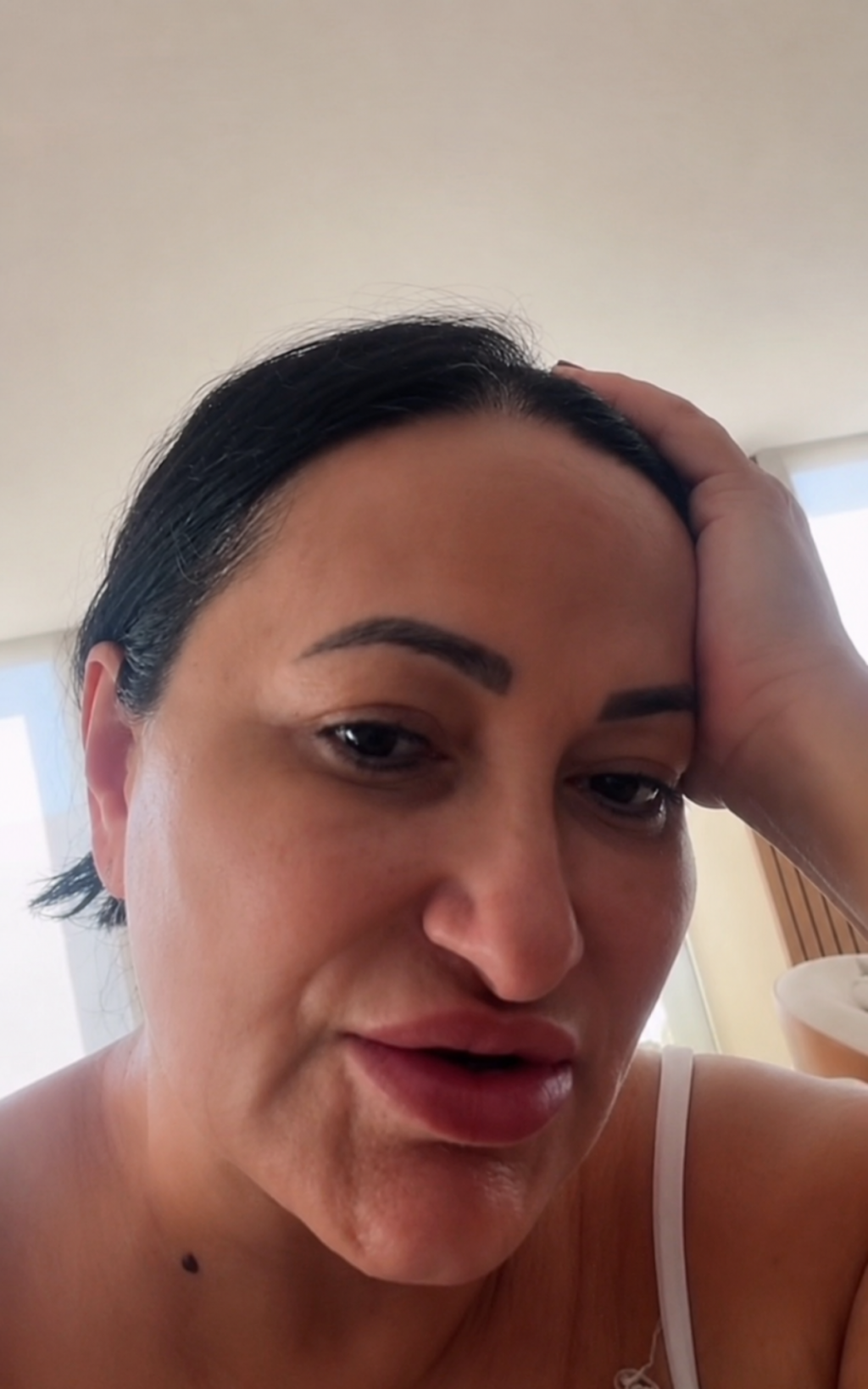 QUE SITUAÇÃO! Mãe de Deolane quebra o silêncio sobre internação da neta e desabafa: “Como explicar?”