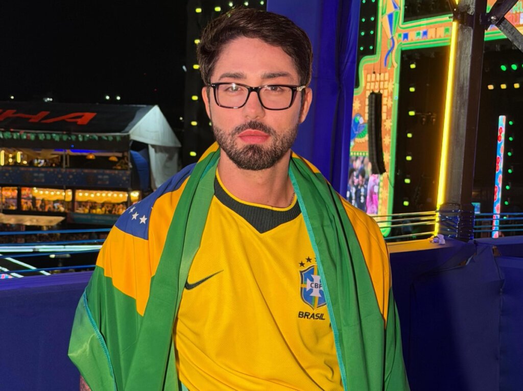 “Me arrependi!” Rico Melquiades ‘passa um pano’ nas polêmicas e faz apelo irônico
