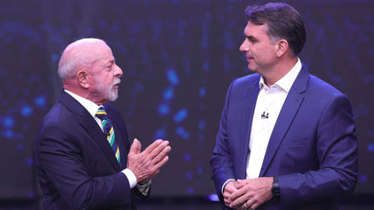 Chapa Quente! Lula e Flávio Bolsonaro Empatam em Pesquisa DataFolha para 2º Turno