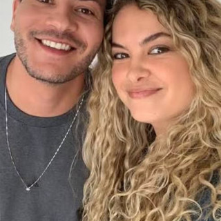 Chocado! Arthur Aguiar descobre morte de Lua Blanco durante live no TikTok