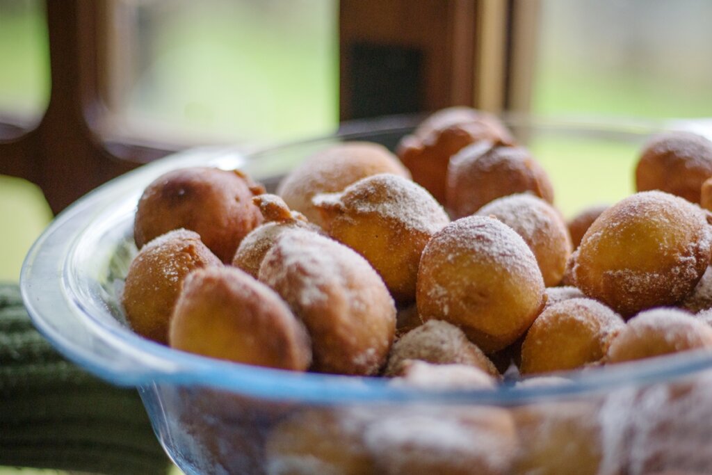 Bolinho de Chuva Inovador: Sem Leite, Sem Trigo e Derrete na Boca!