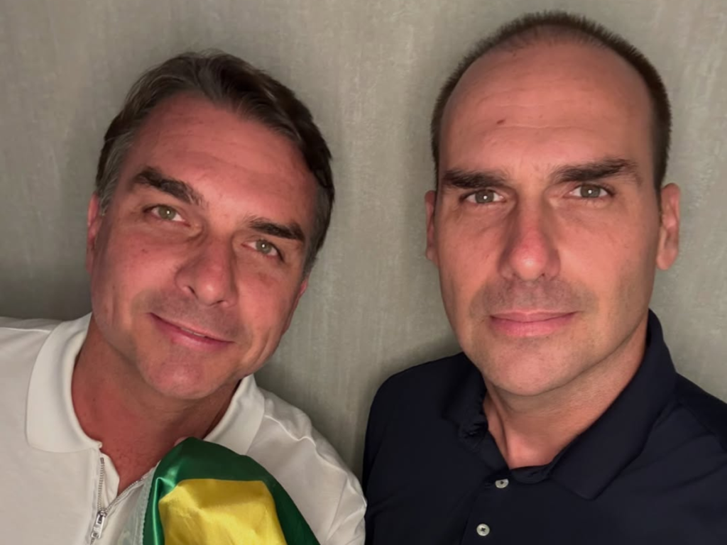 DA GRINGA: FLÁVIO BOLSONARO DIZ QUE ‘O JOGO NÃO ACABOU’ E FALA EM NOVAS ELEIÇÕES ANTES DE 2030