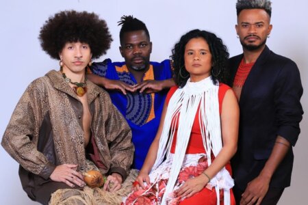 Grupo Nderé Oblé em foto de divulgação do Sonora Brasil