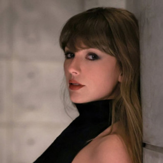Taylor Swift Não Sai do Topo! ‘Patient Zero’ Completa 3 Semanas de Liderança na Billboard Hot 100!