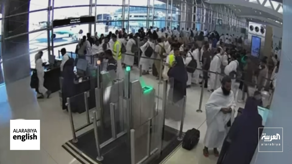 CENAS DE TERROR: Míssil Atinge Aeroporto Saudita, Deixa 14 Mortos e Pânico Generalizado!